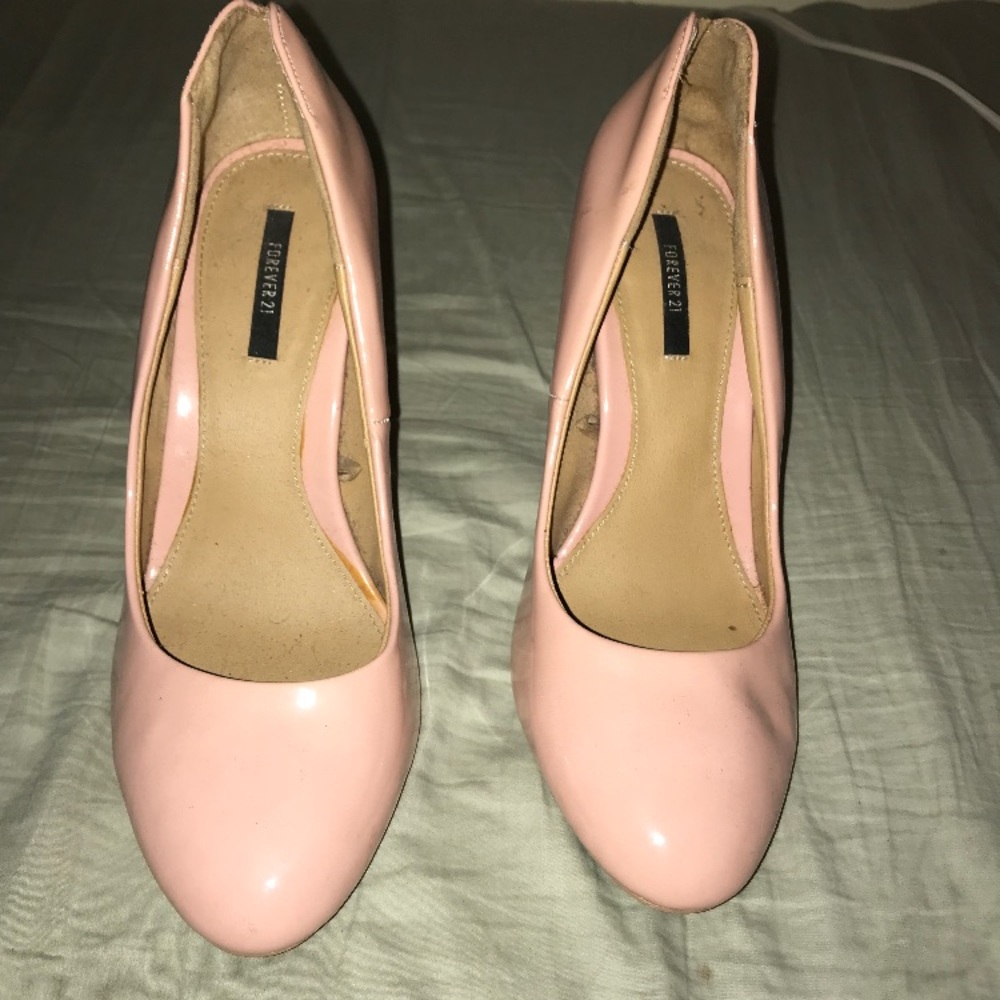 cute comfortable heels! 💕